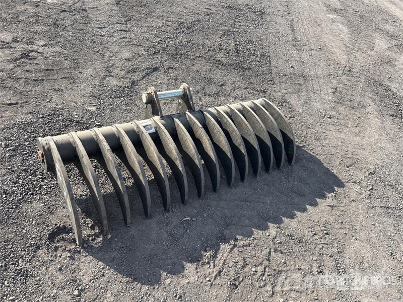 Roo Attachments SK20 1000 mm Rake Attachment (Unused) Rakes and tedders