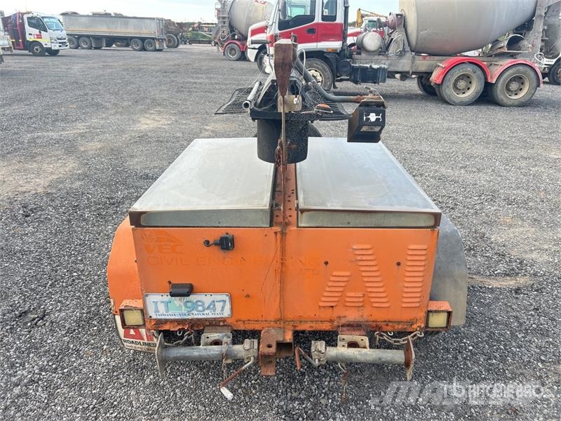  S/A Traffic Light (Inoperable) Aydinlatma kuleleri