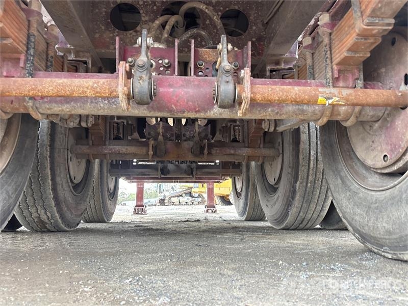 S & T Fabrication 9 m Tri/A End Dump Trailer Tipper trailers