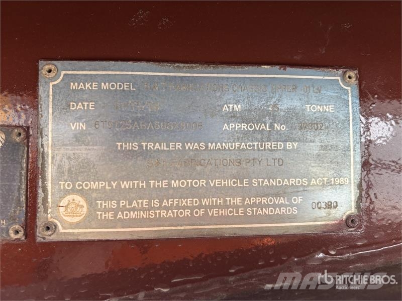  S & T Fabrication 9 m Tri/A End Dump Trailer مقطورات قلابة