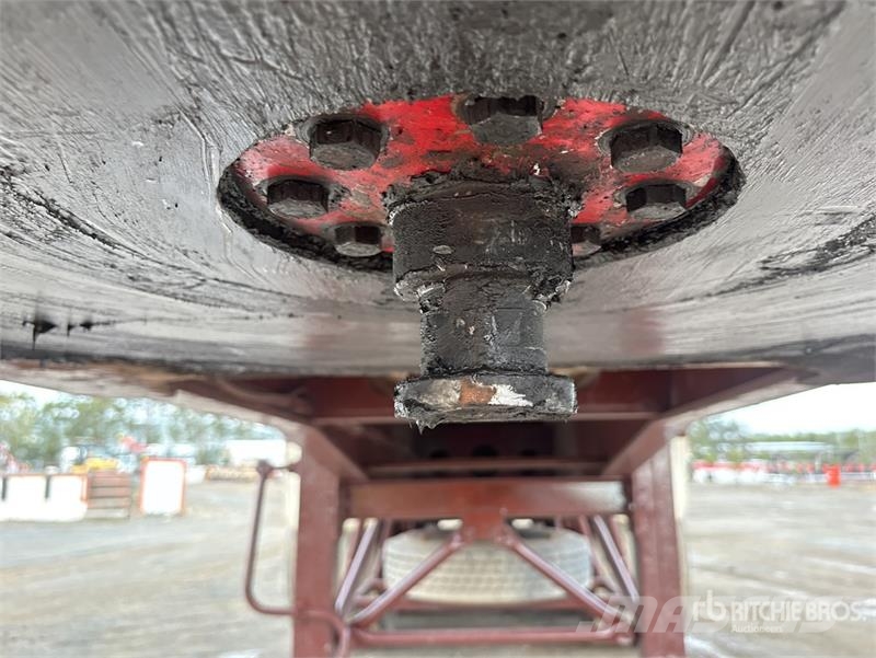 S & T Fabrication 9 m Tri/A End Dump Trailer Tipper trailers