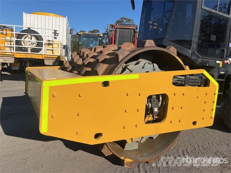 Sany SSR180C-8 Padfoot Drum Compactor 单轮压路机