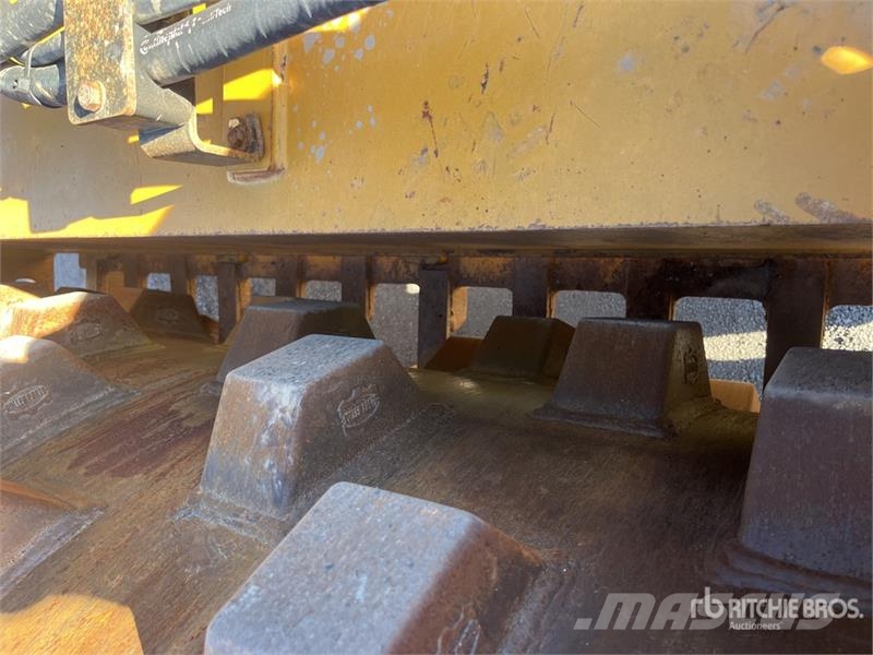 Sany SSR180C-8 Padfoot Drum Compactor 单轮压路机