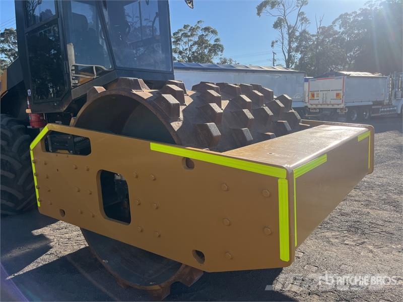Sany SSR180C-8 Padfoot Drum Compactor 单轮压路机