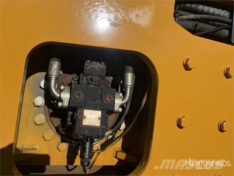 Sany SSR180C-8 Padfoot Drum Compactor 单轮压路机