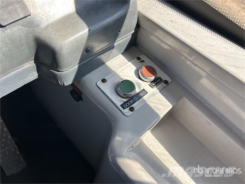 Scania L94UB 4x2 56-Seat Transit Bus Minibussen