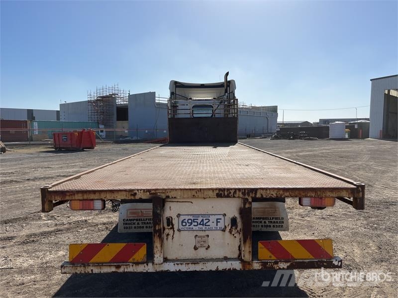Scania P124 6x4 Flatbed Truck Pritschenwagen/Pritschenwagen mit Seitenklappe