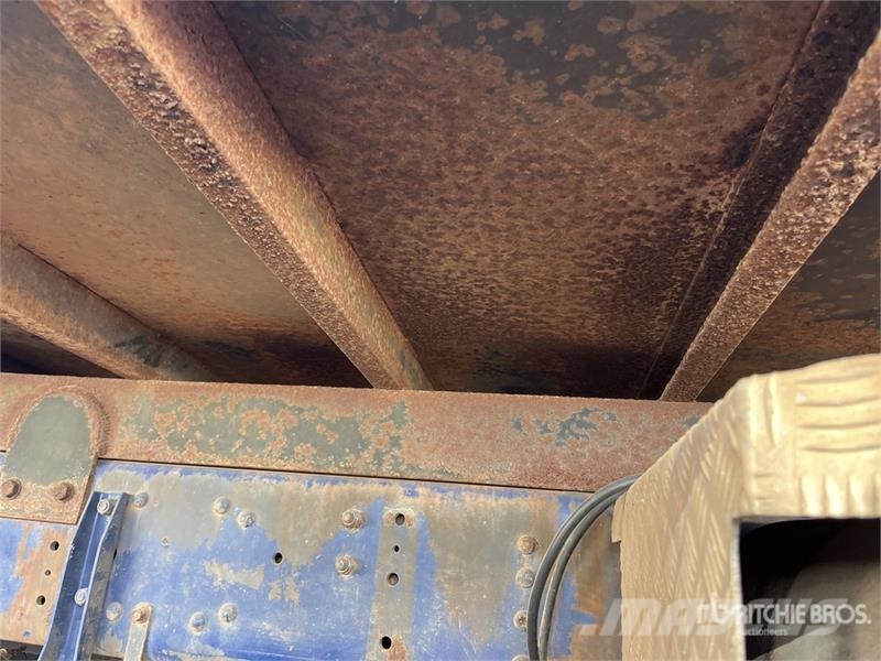 Scania P124 6x4 Flatbed Truck Pritschenwagen/Pritschenwagen mit Seitenklappe