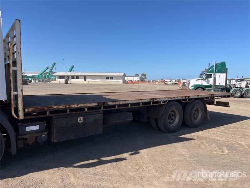 Scania P124 6x4 Flatbed Truck Pritschenwagen/Pritschenwagen mit Seitenklappe