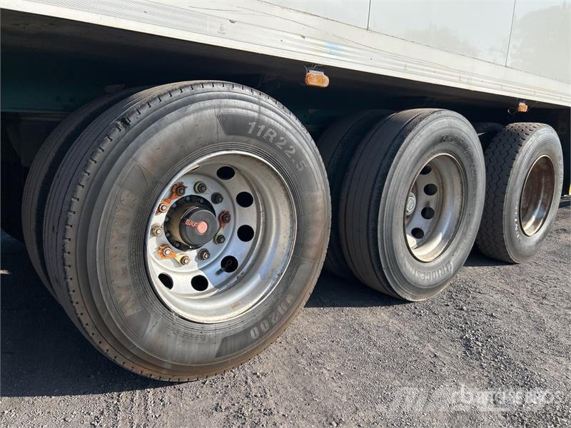 Schmitz Cargobull 14.6 m Tri/A Refrigerated Trailer Temperature controlled semi-trailers