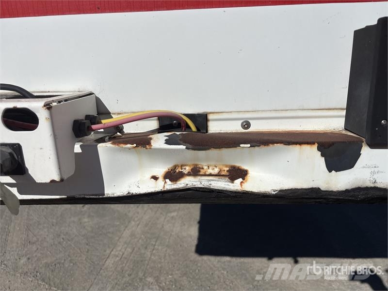 Scmitz 14.4 m Tri/A Van Trailer Remorque Fourgon