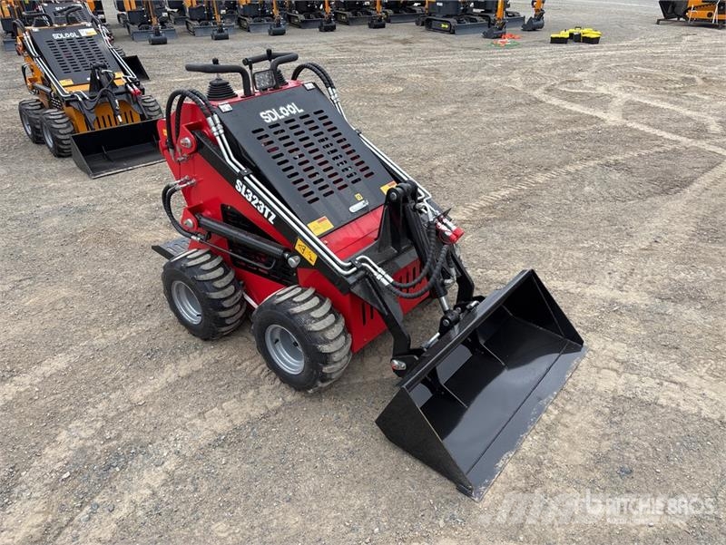  SDLOOL SL-323TZ Mini Skid Steer Loader (Unused) Skid steer mini nakladalci