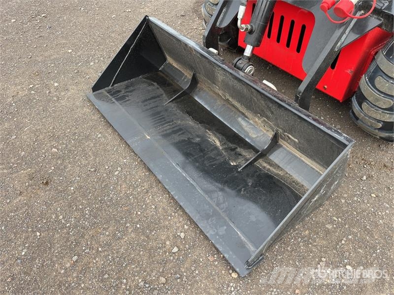  SDLOOL SL-323TZ Mini Skid Steer Loader (Unused) Skid steer mini nakladalci