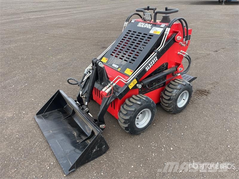  SDLOOL SL-323TZ Mini Skid Steer Loader (Unused) لوادر انزلاقية التوجيه