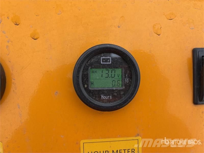  SDLOOL SL-323TZD Mini Skid Steer Loader (Unused) Skid steer mini nakladalci