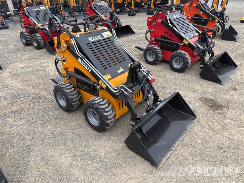  SDLOOL SL-323TZD Mini Skid Steer Loader (Unused) Skid steer loaders