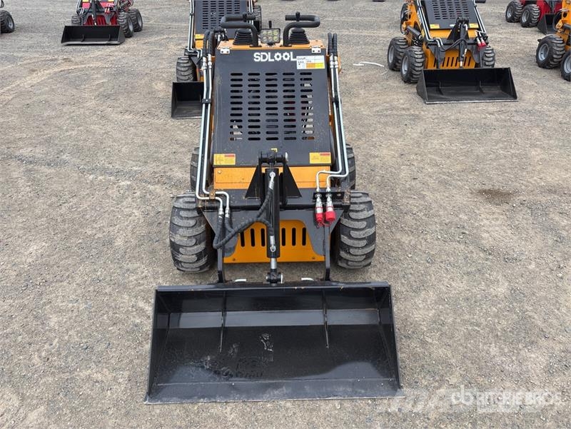 SDLOOL SL-323TZD Mini Skid Steer Loader (Unused) スキッドステアローダー