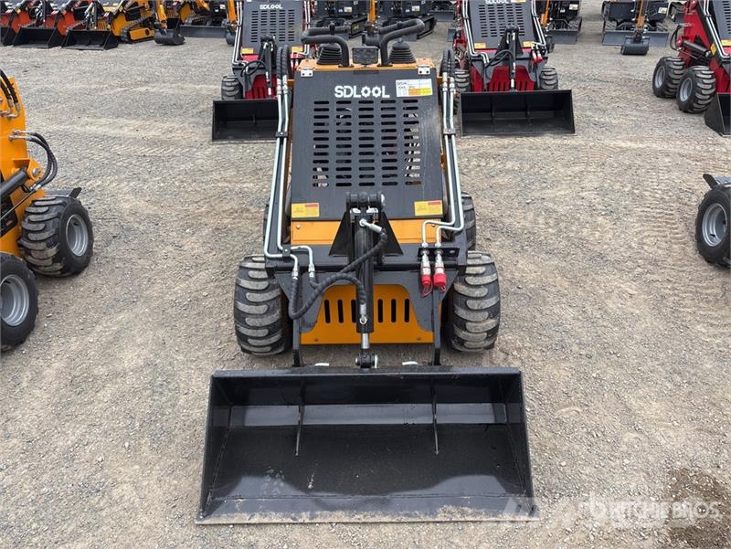 SDLOOL SL-323TZD Mini Skid Steer Loader (Unused) Skid steer loaders