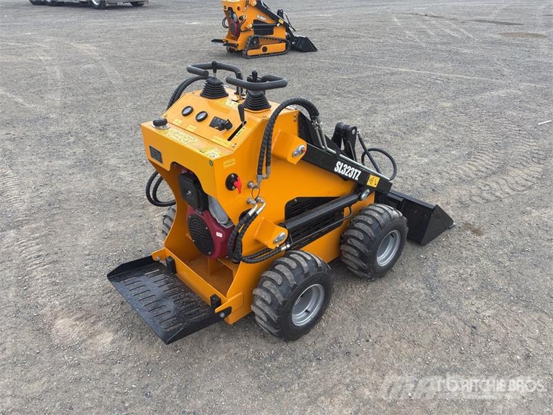  SDLOOL SL-323TZD Mini Skid Steer Loader (Unused) Skid steer mini nakladalci