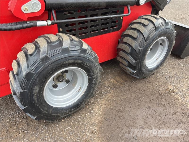  SDLOOL SL-323TZD Mini Skid Steer Loader (Unused) Мини-погрузчики