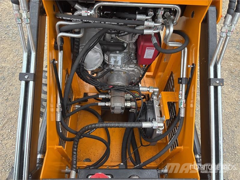  SDLOOL SL-323TZD Mini Skid Steer Loader (Unused) Skid steer mini nakladalci