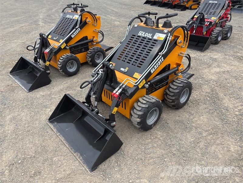  SDLOOL SL-323TZD Mini Skid Steer Loader (Unused) Skid steer loaders