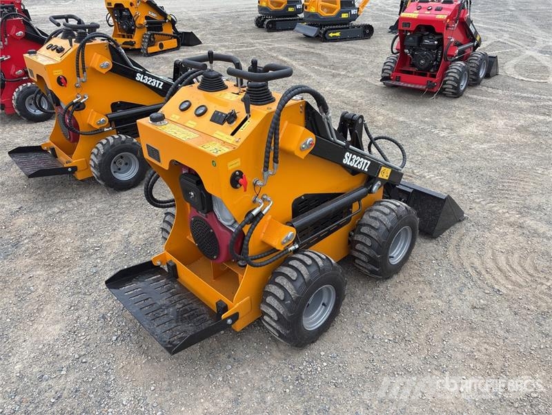  SDLOOL SL-323TZD Mini Skid Steer Loader (Unused) Skid steer mini nakladalci