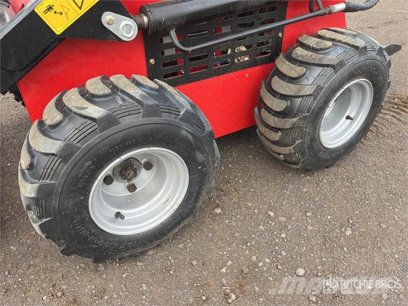  SDLOOL SL-323TZD Mini Skid Steer Loader (Unused) Мини-погрузчики
