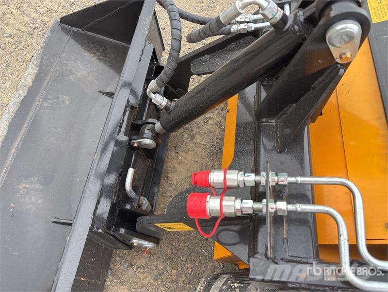  SDLOOL SL-323TZD Mini Skid Steer Loader (Unused) Skid steer mini nakladalci