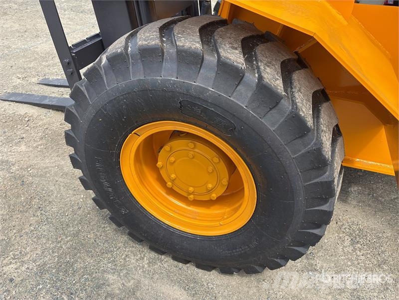  SDLOOL SL-35 3.5 ton 4x2 Rough Terrain Forklift (U شاحنات الطرق الوعرة
