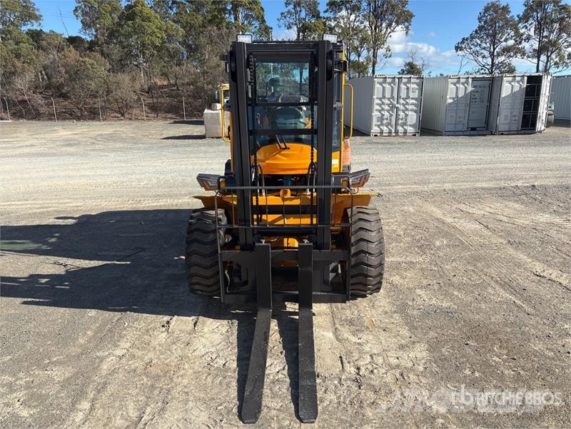 SDLOOL SL-35 3.5 ton 4x4 Rough Terrain Forklift (U 越野叉车|叉装车