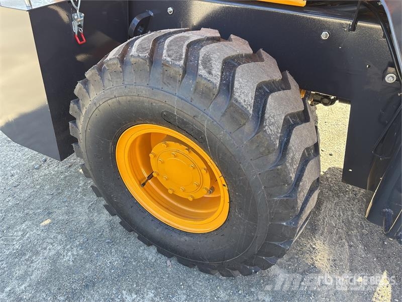 SDLOOL SL-35 3.5 ton 4x4 Rough Terrain Forklift (U 越野叉车|叉装车