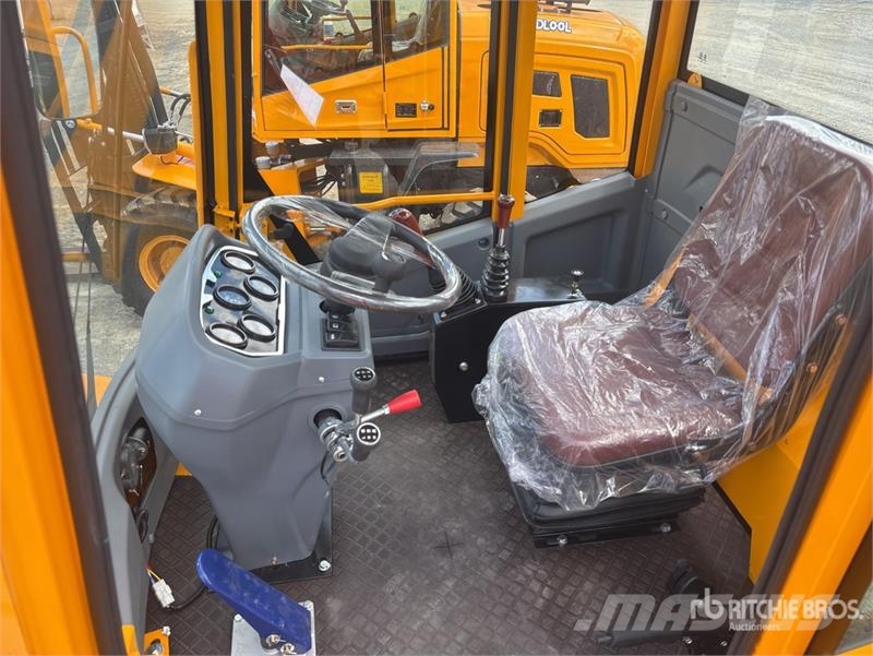 SDLOOL SL-35 3.5 ton 4x4 Rough Terrain Forklift (U 越野叉车|叉装车