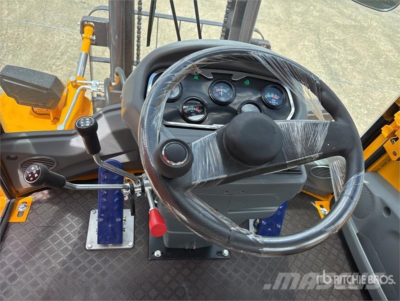  SDLOOL SL-35 3.5 ton 4x2 Rough Terrain Forklift (U شاحنات الطرق الوعرة