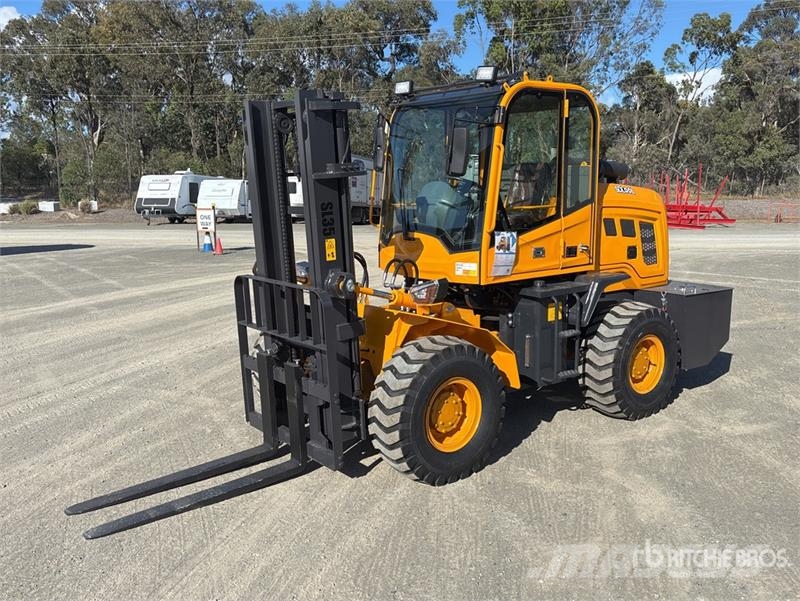 SDLOOL SL-35 3.5 ton 4x4 Rough Terrain Forklift (U 越野叉车|叉装车