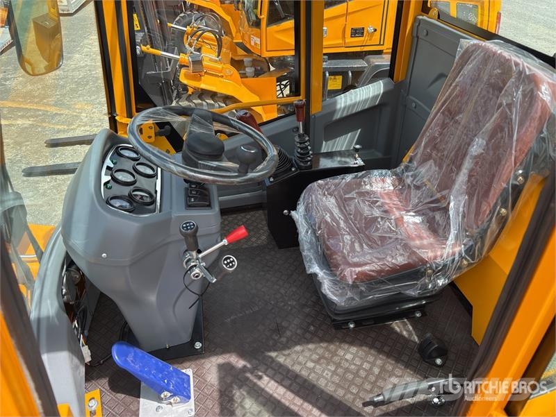 SDLOOL SL-35 4x4 Rough Terrain Forklift (Unused) Tereptargonca