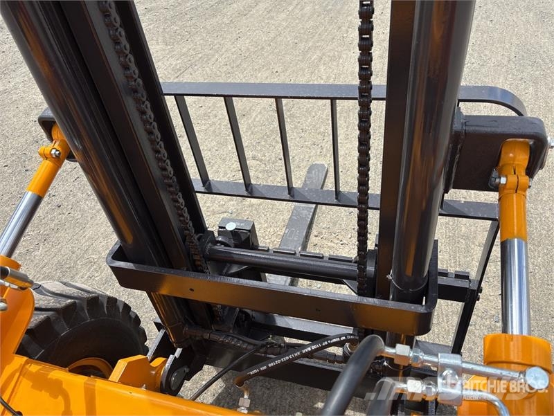 SDLOOL SL-35 4x4 Rough Terrain Forklift (Unused) Tereptargonca