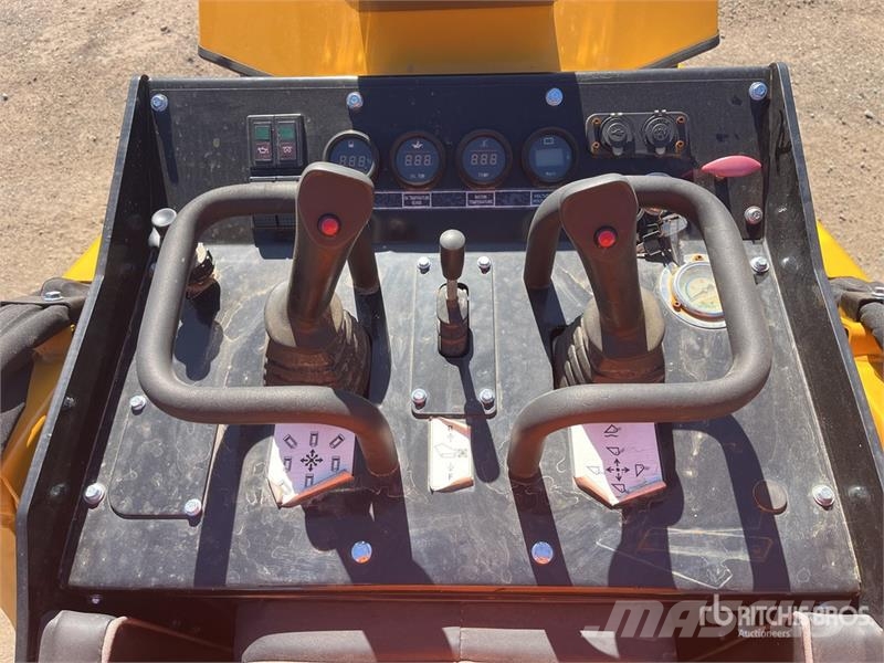 SDLOOL SL1050L Compact Track Loader (Unused) Kompaktrakodók