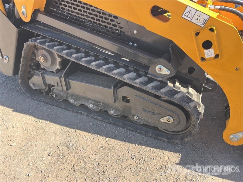 SDLOOL SL1050L Compact Track Loader (Unused) Kompaktrakodók