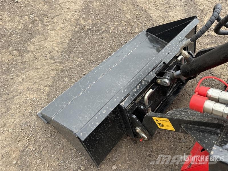  SDLOOL SL360T Skid steer loaders