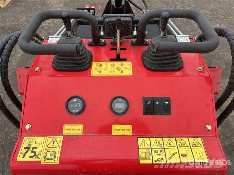  SDLOOL SL360T Skid steer loaders