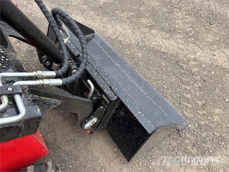  SDLOOL SL360T Skid steer loaders