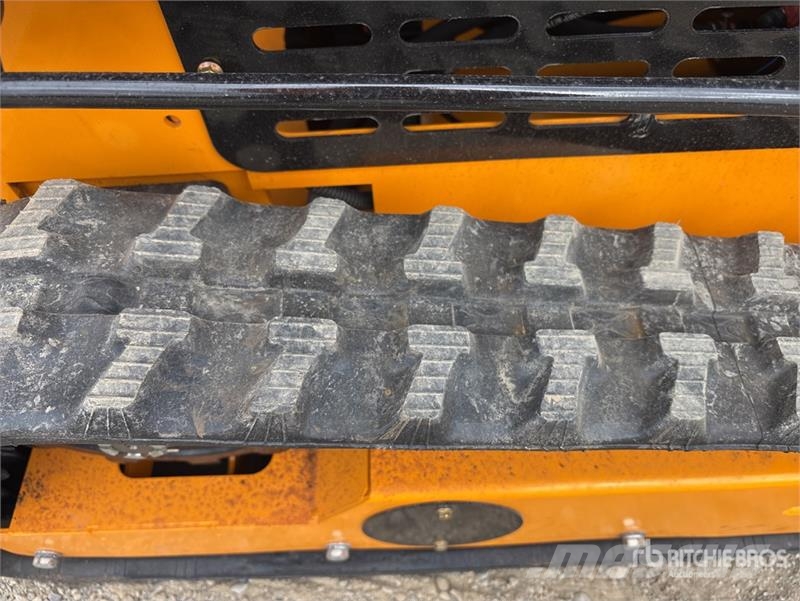  SDLOOL SL360T Mini Skid Steer Loader (Unused) لوادر انزلاقية التوجيه