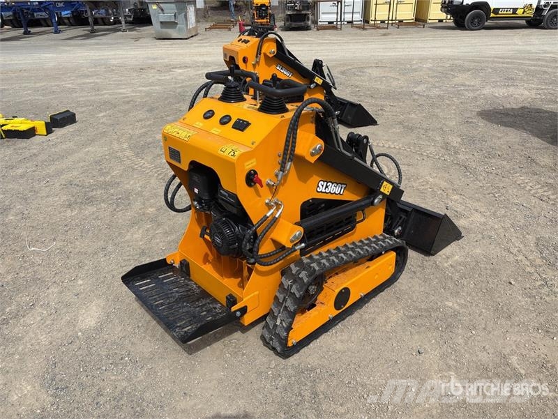  SDLOOL SL360T Mini Skid Steer Loader (Unused) لوادر انزلاقية التوجيه