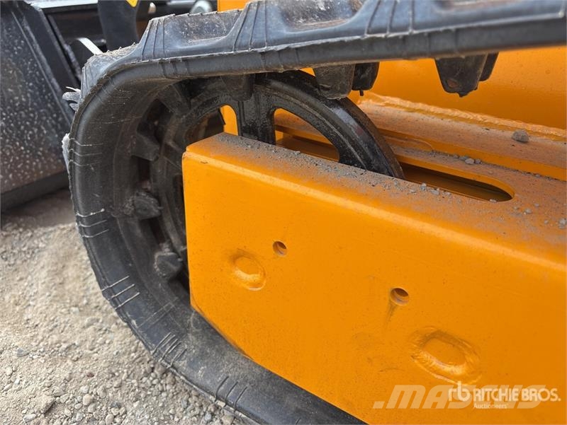  SDLOOL SL360T Mini Skid Steer Loader (Unused) لوادر انزلاقية التوجيه