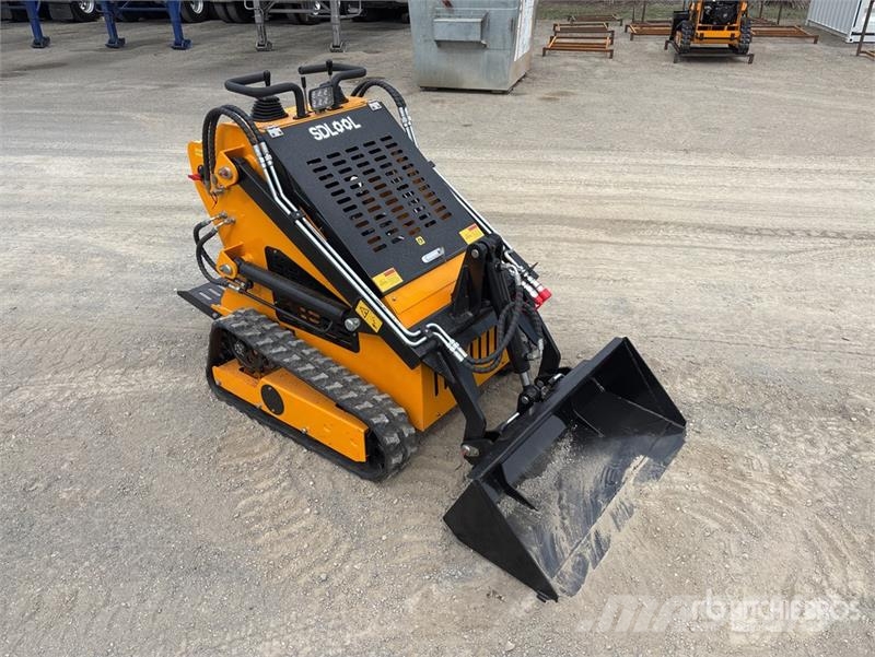  SDLOOL SL360T Mini Skid Steer Loader (Unused) لوادر انزلاقية التوجيه
