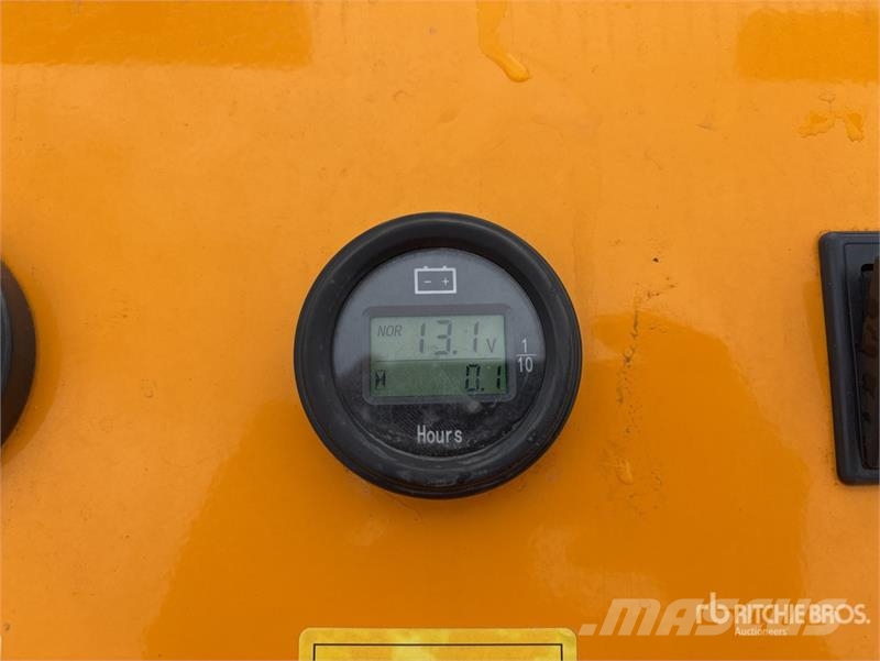 SDLOOL SL360TD Mini Skid Steer Loader (Unused) Skid steer loaders