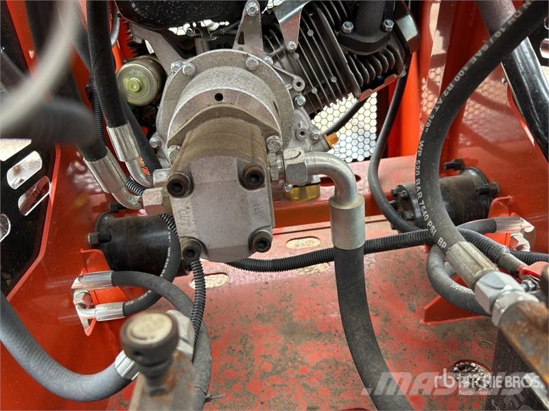  SDLOOL SL36C Skid steer loaders