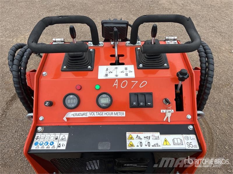  SDLOOL SL36C Skid steer loaders