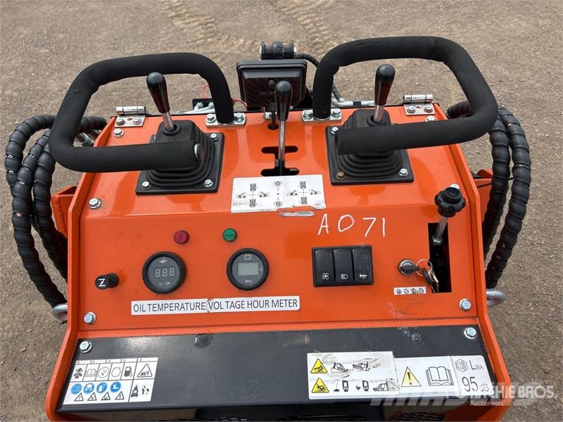  SDLOOL SL36C Skid steer loaders